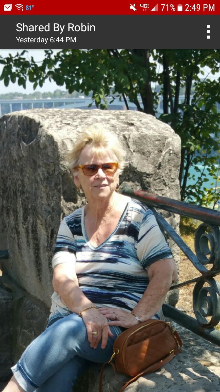 Obituary of Mary Robertson