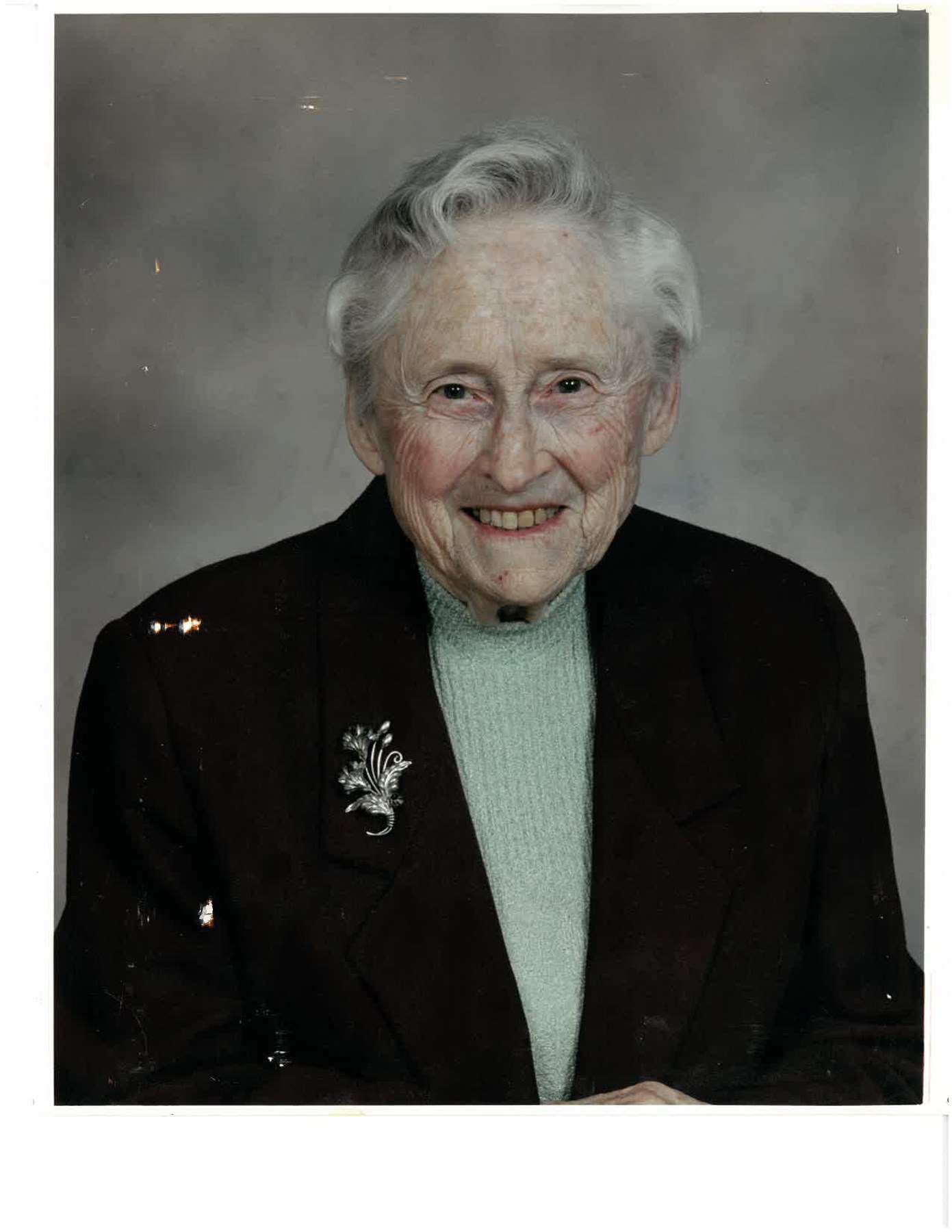 Obituario de Helen Margaret Lumb