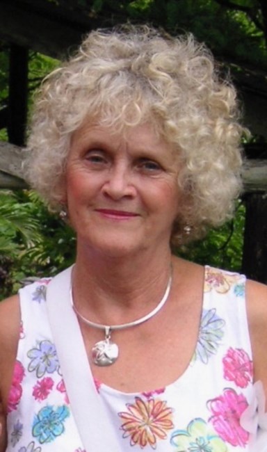 Obituary of Sally Jean Holtkamp