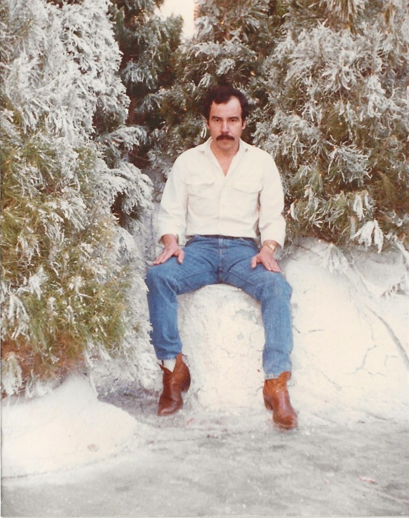 Obituary of Jose Guillermo Roldan