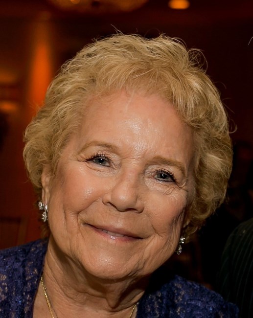 Avis de décès de Doylene B. Lee