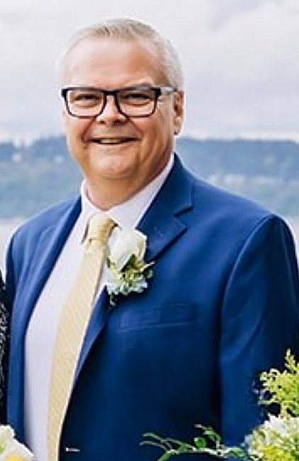 Obituario de Richard Wade Lewis