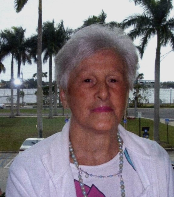 Obituario de Anna D. Esposito Fiore