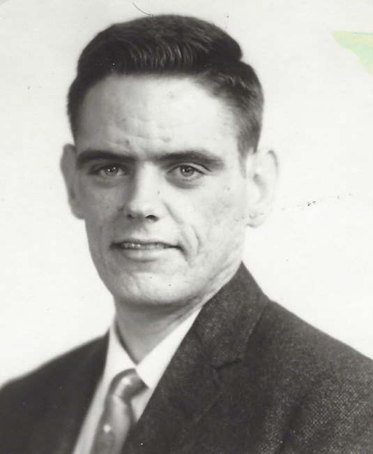 Obituary of Edward King Davis, Jr.