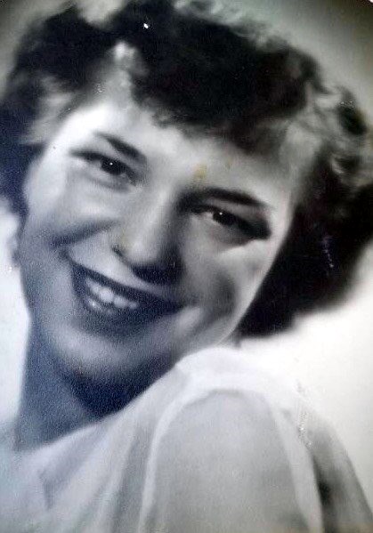 Obituary of Anna M. Winckelmann