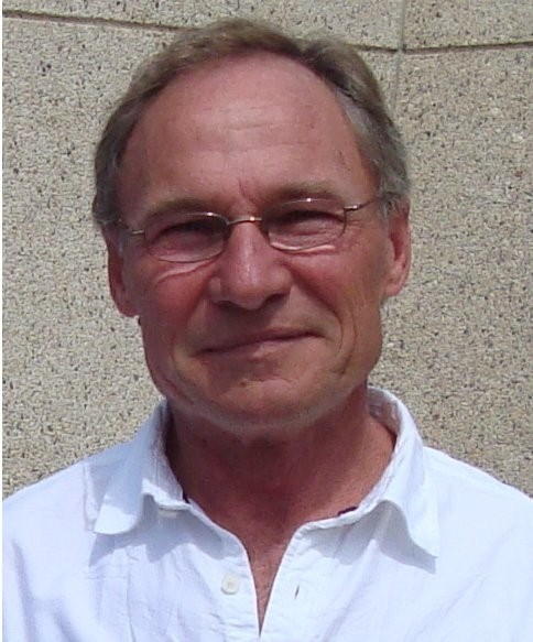 Obituario de Mr. John Henry Wiebe