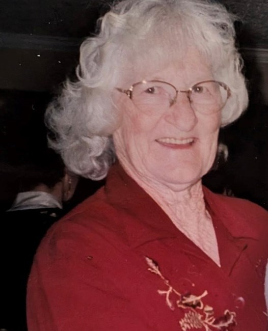 Obituario de Esther Varnam