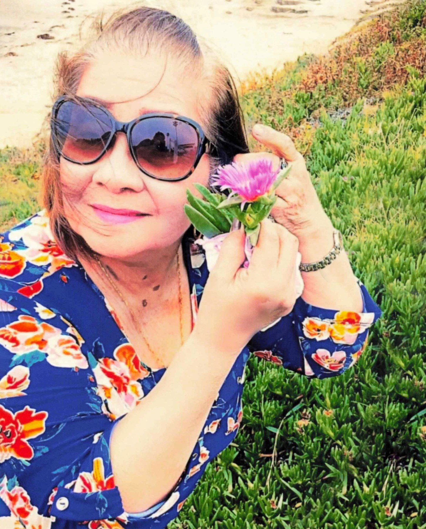 Obituary of Nancy Mallari Coros