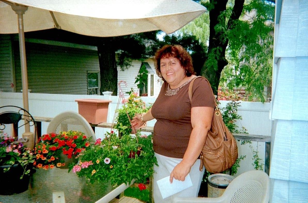 Obituary of Susan Anneke Calderon