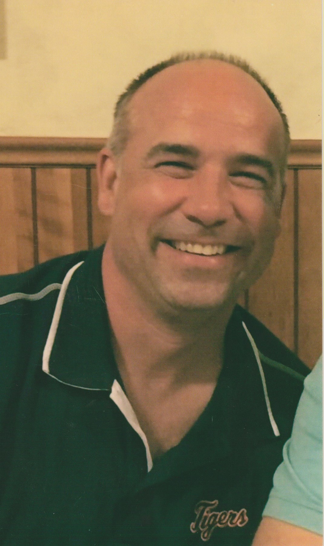 Obituario de Robert McAnallen