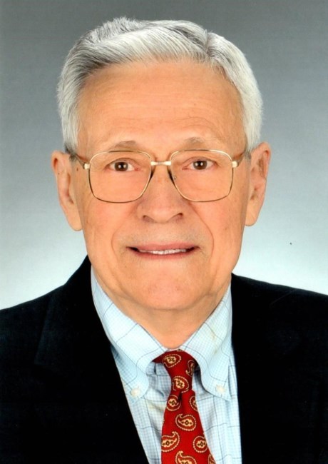 Obituario de William B. Snyder MD