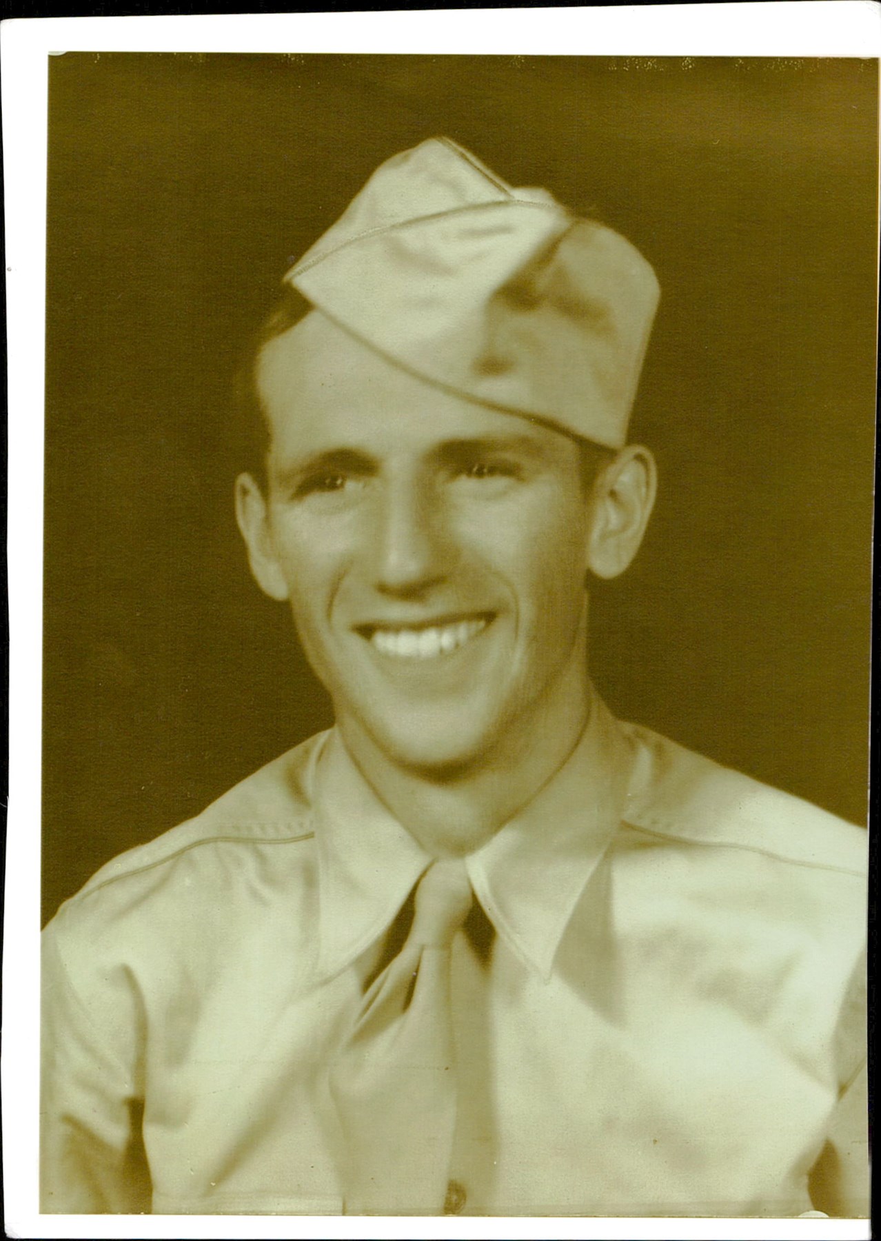 Obituary of Arthur Earl Brooks