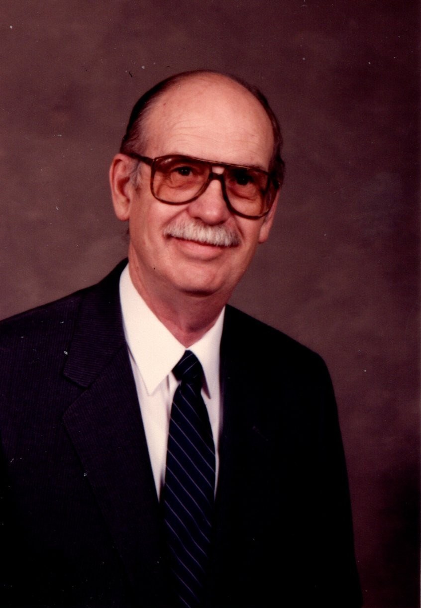 Obituary of Charles Stuart Thomas