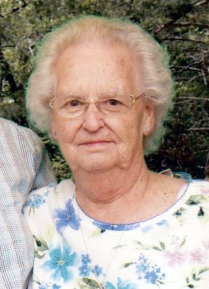 Obituary of Betty "Bee Bee" L. Peoples Leathers