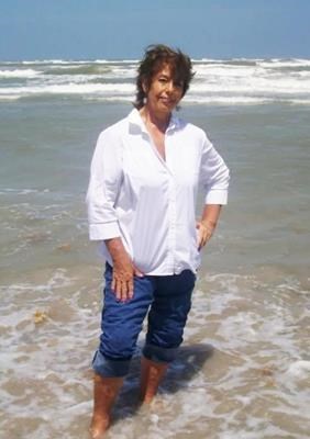 Obituary of Tyra Burt Dove