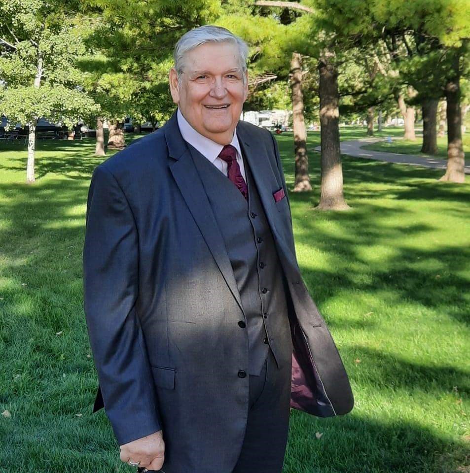 Obituary of Dennis Dwight Burkholder