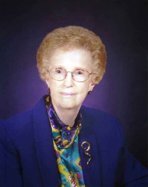 Obituary of Daphne Ayllon