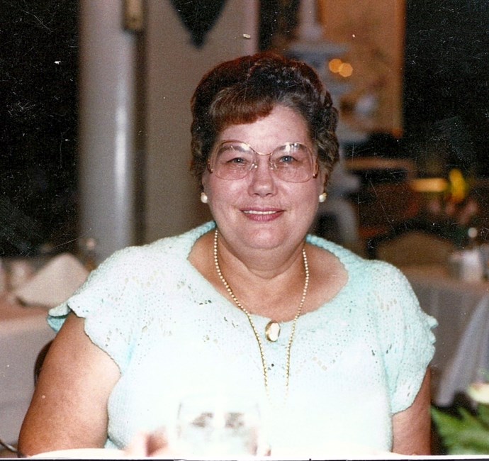 Obituary of Louise Killingsworth Mills