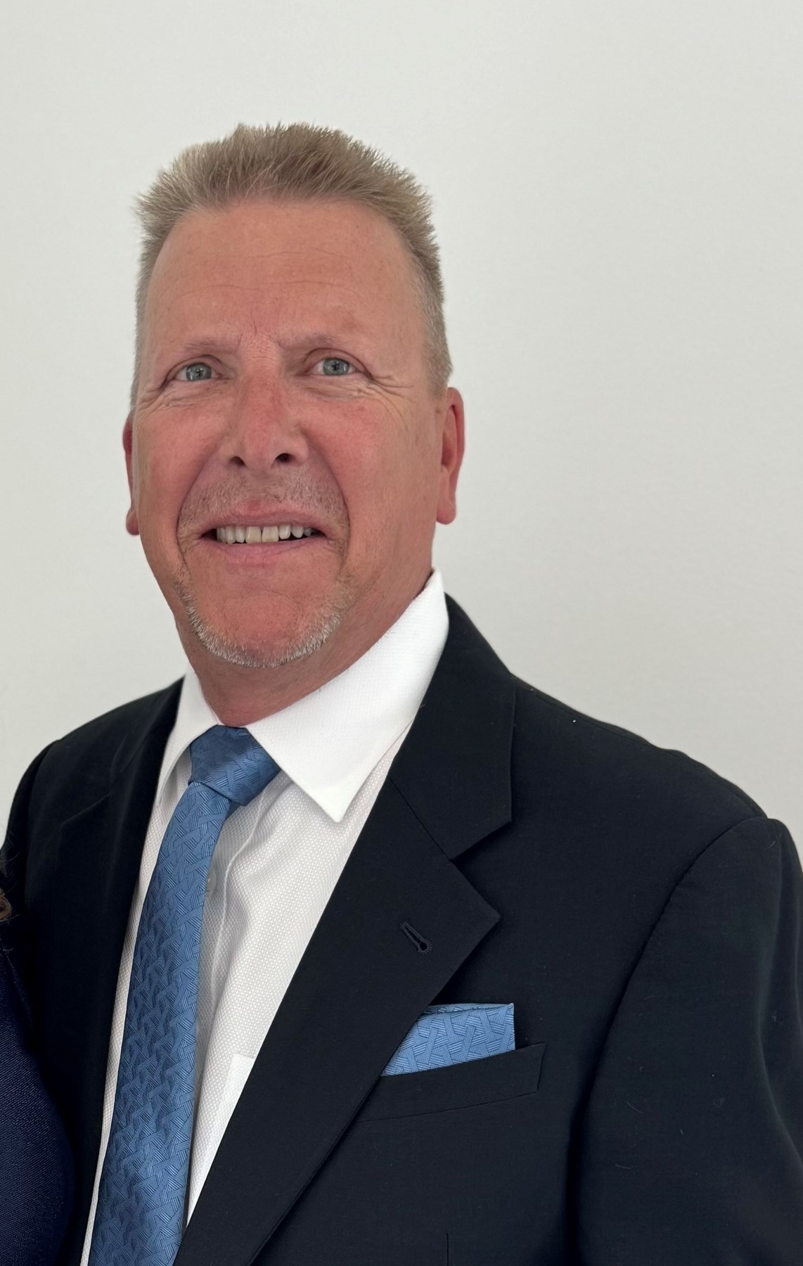 Obituary of David Edward Czelusniak