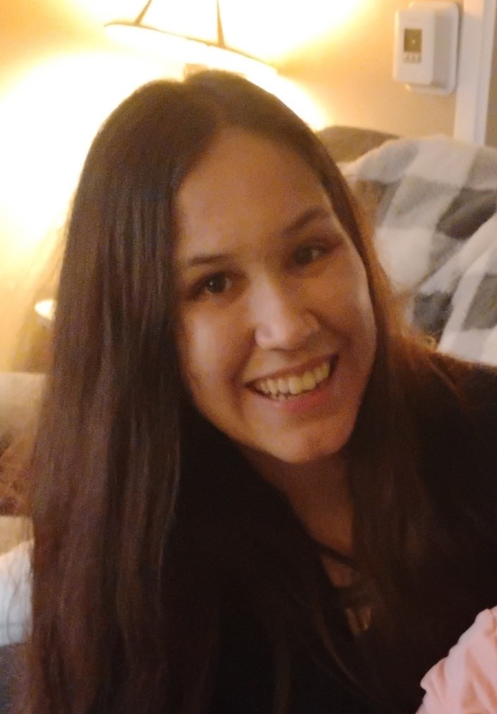 Obituary of Savannah Taylor Metallic