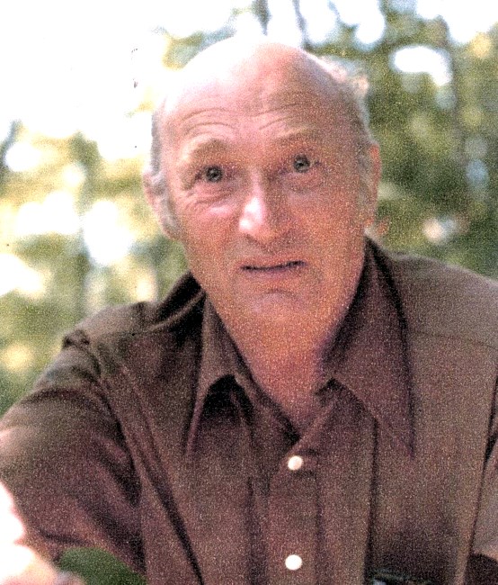 Obituario de Russell Young