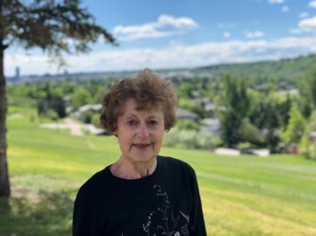 Obituary of Gladys Elizabeth Lavenne