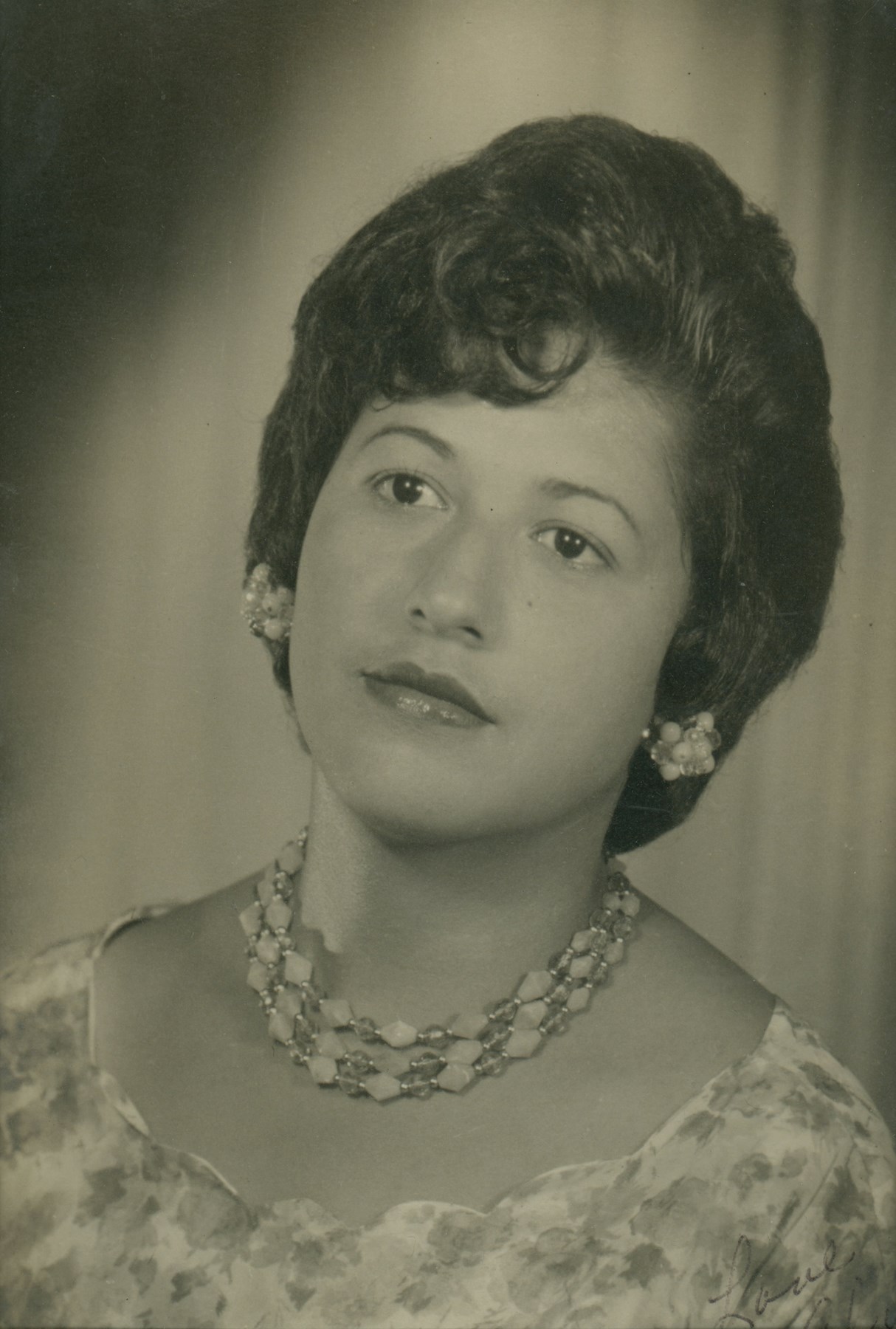 Obituary of Aurora Morales