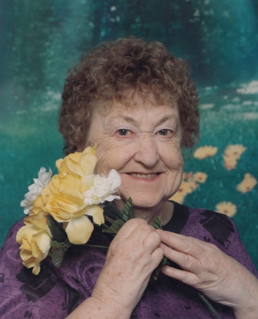 Obituario de Fern Baker