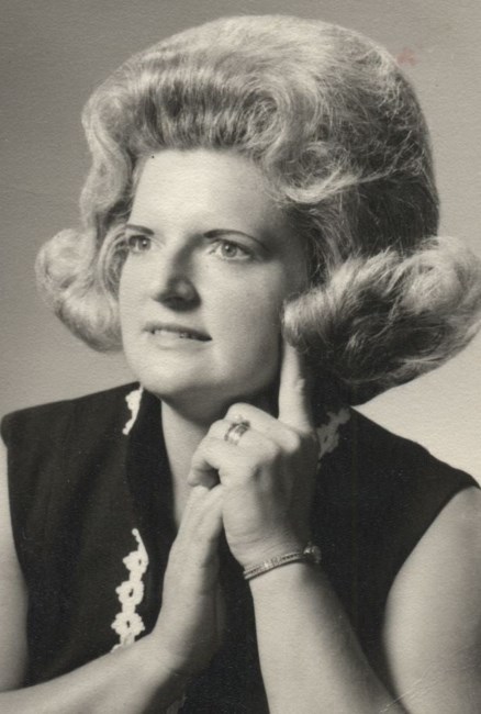 Avis de décès de Marjorie E. Owens