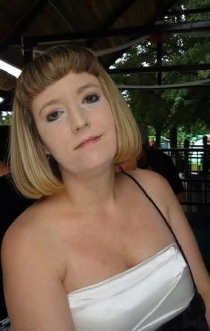 Obituario de Nikki Lynn Gendron-Jones