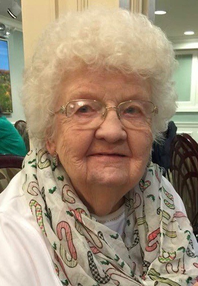 Avis de décès de Elizabeth "Betty" Carolyn Reynolds