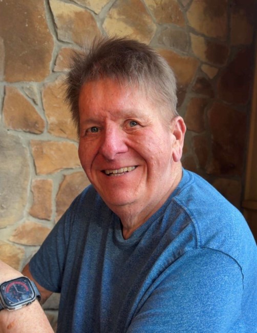 Obituary of Robert Ben Macek