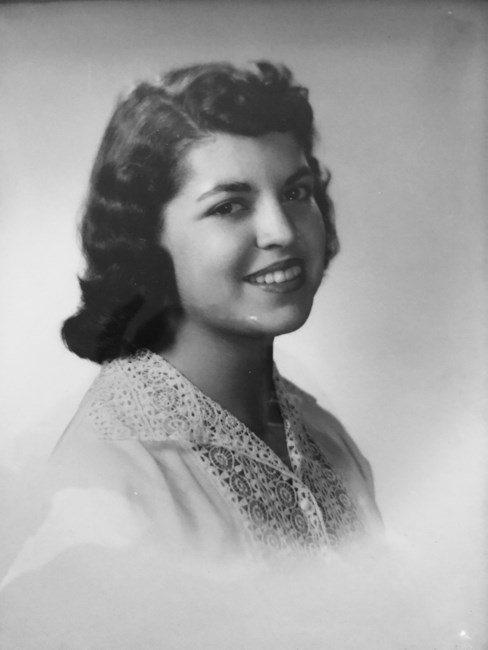 Obituario de Ann D. David Young
