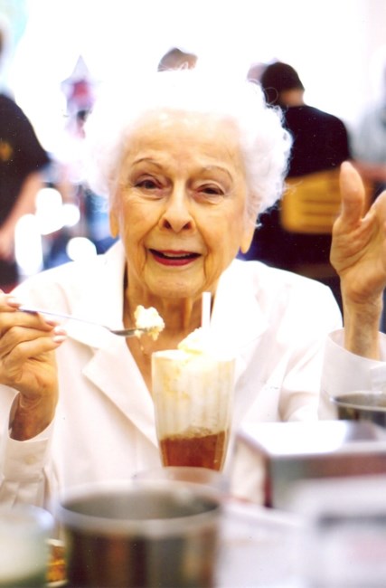 Avis de décès de Inez Fletcher Edge Moore-Williams