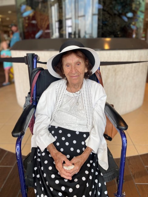 Obituario de Rosa Esparza Macias