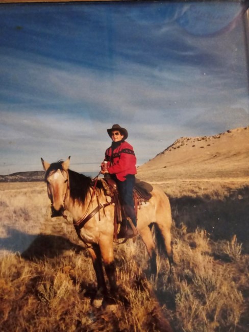 Obituario de Bonnie Lee Burkett