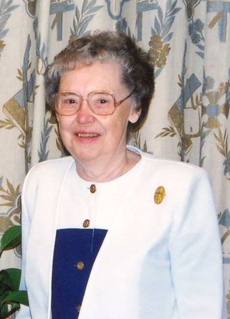 Obituary of Sister Jean De Luca, CSJ