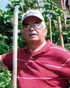 Obituary of Demetre Apostolakos