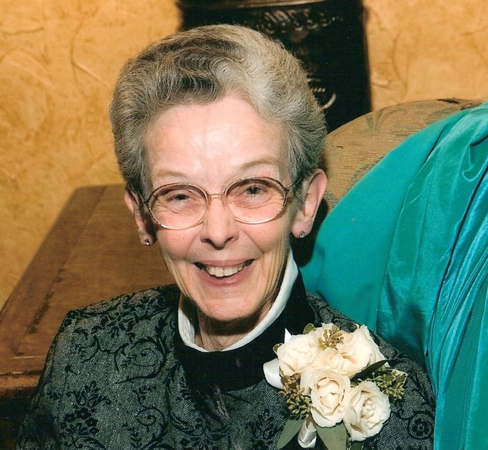 Obituary of Suzanne Marie Daly Schmidt