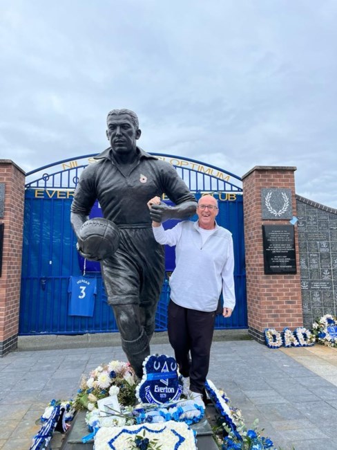 Obituary of Robert McNab