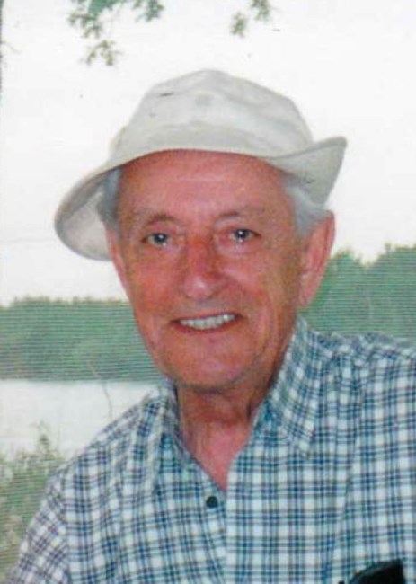 Obituario de Raymond Herman Hellofs