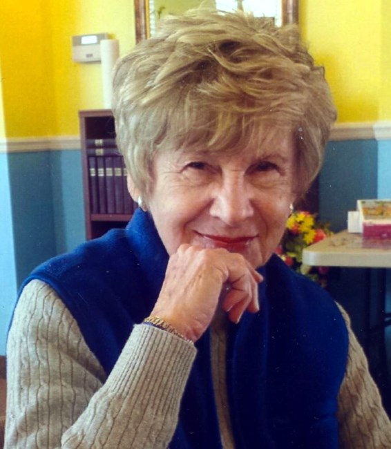 Obituary of Julia Maxine Lott Bertschi