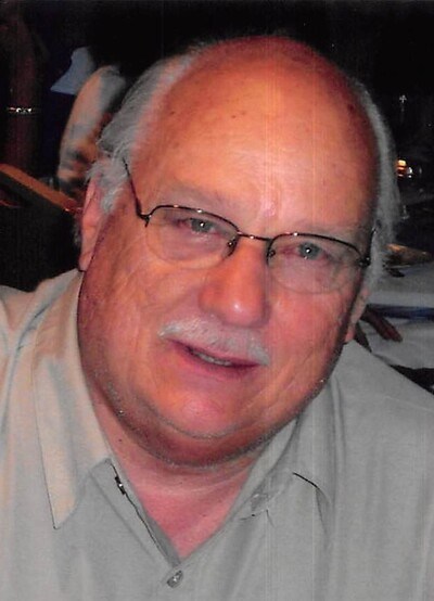 Obituary of Robert "Gene" Long