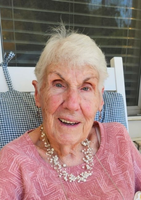 Obituary of Jacqueline Hubbard Savidge