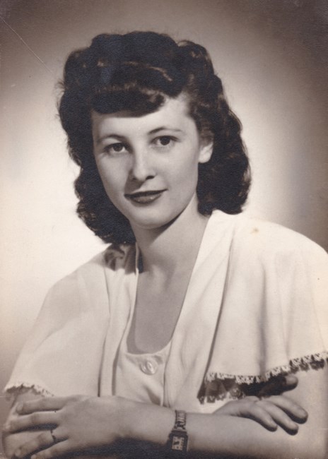 Obituary of Mary Margaret Wells