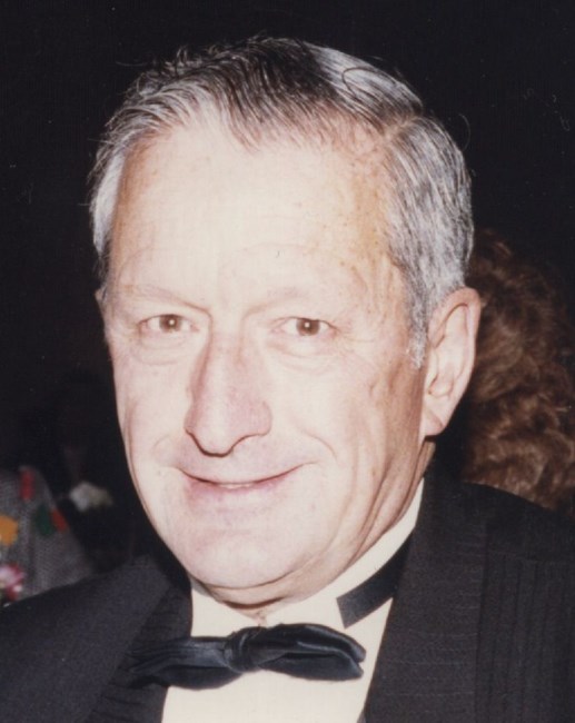 Avis de décès de James F. Callanan