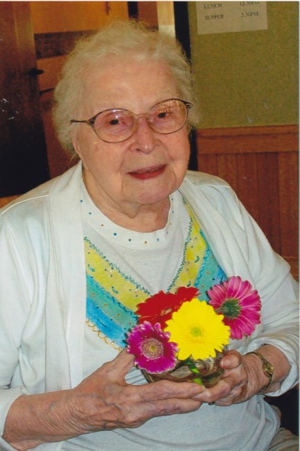 Obituary of Margaret N. Larham Drakeley