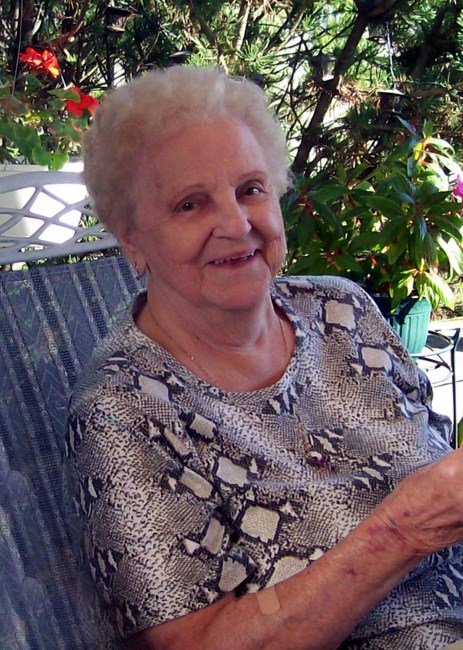 Obituary of Adelaide P. "Delsie" Nawoski