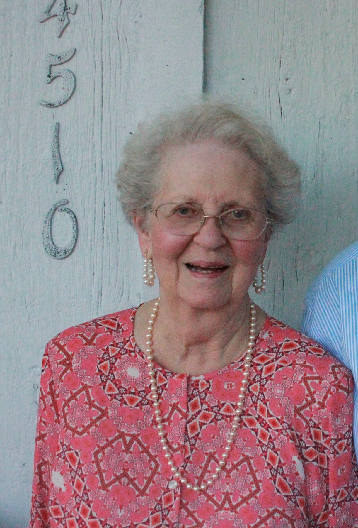 Obituary of Shirley Heath