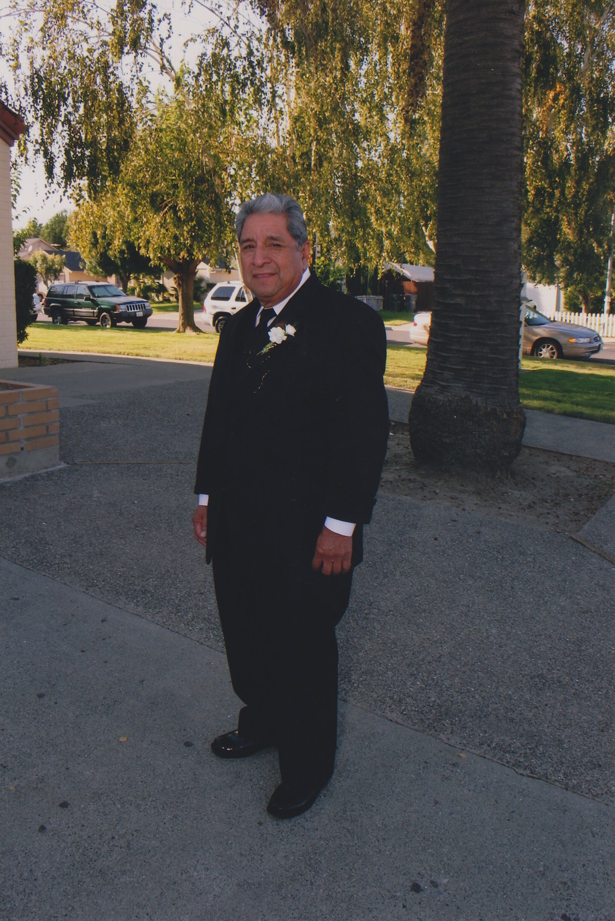 Obituario de Ernie T. Facio, Sr.